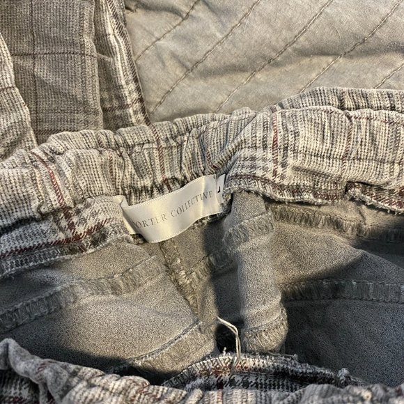 The Porter Collective Size Large Lot Bundle of 2 - Picture 6 of 7